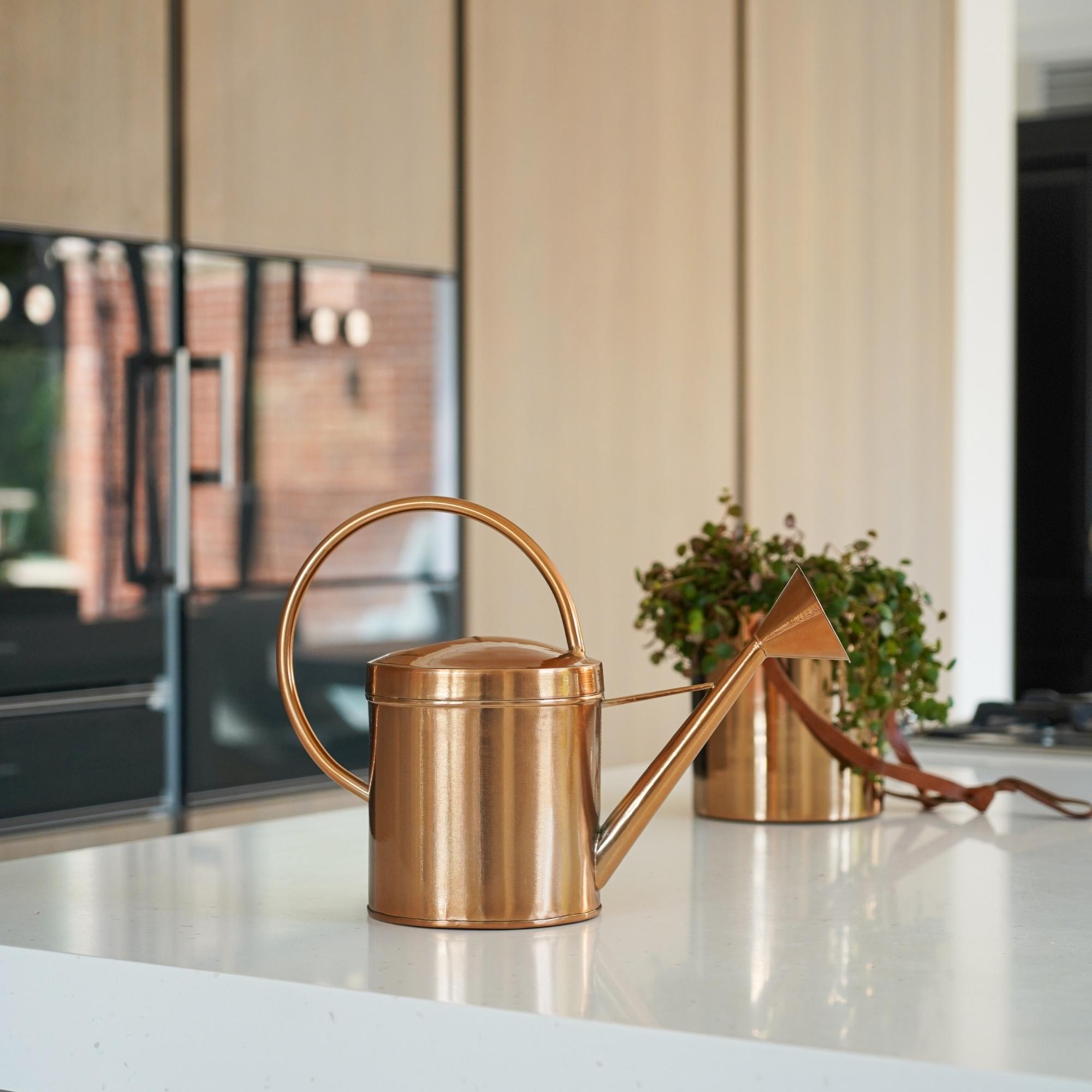 Indoor Kensington Traditional Copper Watering Can