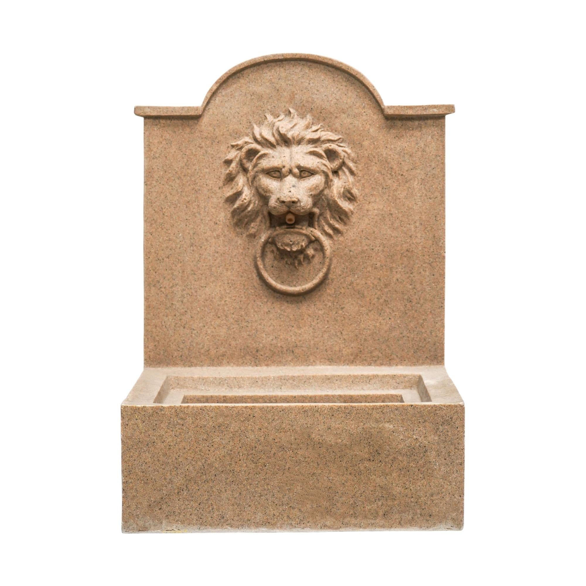 Outdoor Luxury Lion Water Feature Sandstone