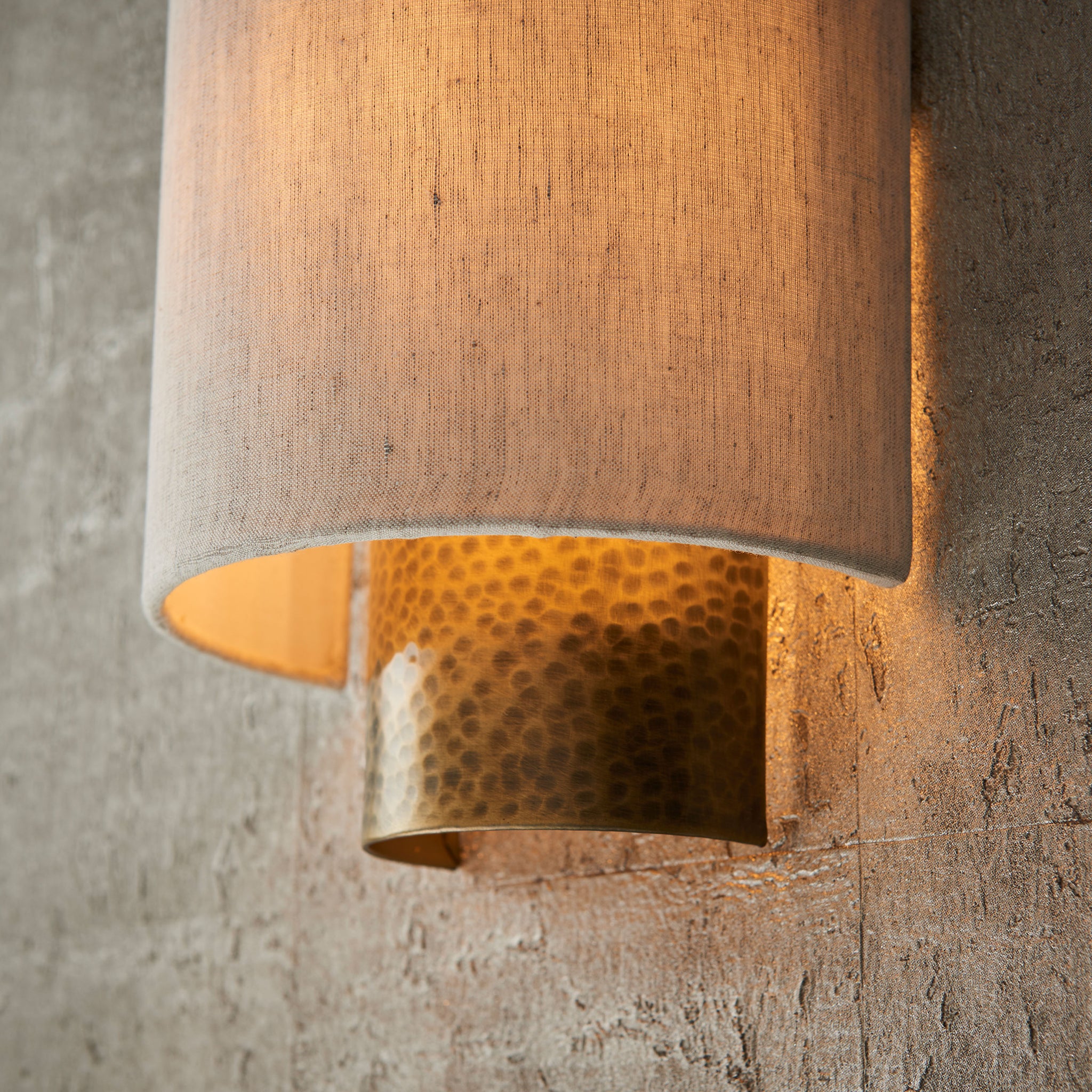 Catra Wall Light